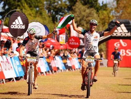 Ciclismo – Cape Epic: Ceccon e Marin felicemente reduci dall’impresa sudafricana