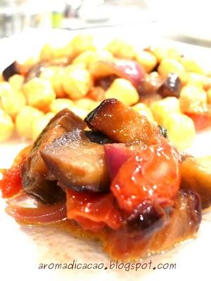 Gnocchetti con sugo alla Norma (tipo) e Caponatina light