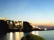 Polignano mare, pasqua pasquetta cartolina benvenuto turisti idea