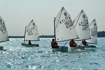 VELA:  CORSI FULL IMMERSION PER RAGAZZI DAI 6 AI 18 ANNI