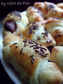 CORNETTI DI SFOGLIA E NUTELLA...