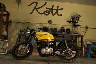 Honda Yellow 400-Four Cafe Racer by Kott