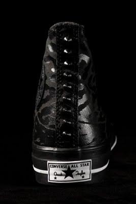 Givenchy e Converse per le sneakers Addict