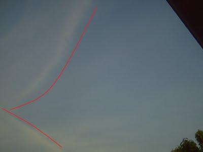 Come vedere le scie chimiche, come osservare attentamente il cielo, per non lasciarsi ingannare e riconoscere che di scie di condensa non se ne vedono quasi mai