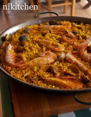 PAELLA!