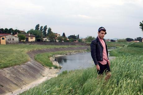 Image and video hosting by TinyPic