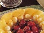 Torta festosa alla frutta.