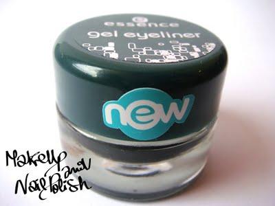 Review Gel Eyeliner Essence