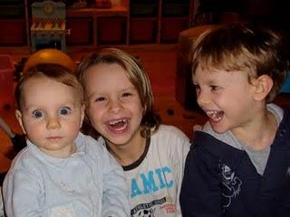 IO?! NOOOO IO NON FACCIO PREFERENZE.... IO?! NOOOO IO NON FACCIO PREFERENZE....