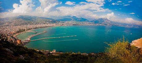 Scalo alla fortezza di Alanya ed alle sue antiche bellezze.