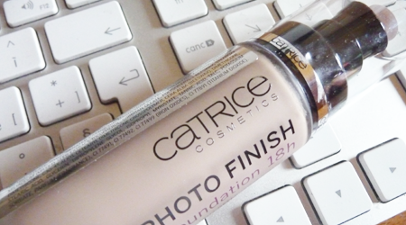 Photo Finish Liquid Foundation 18h, Catrice