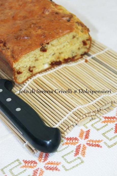 PLUM CAKE CON POMODORI SECCHI E PRIMOSALE di Dolcipensieri