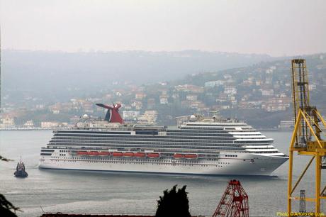 Carnival Cruise Lines ha ritirato ieri, presso i cantieri...