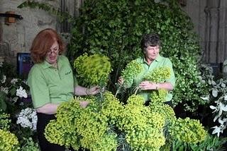Royal wedding: foresta incantata in chiesa
