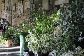 Royal wedding: foresta incantata in chiesa