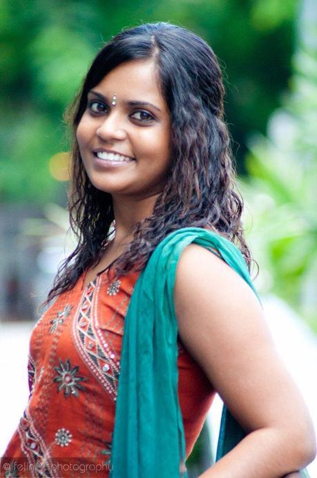 Nafiza Nisha e' Miss India Fiji 2011 Swaran Mala