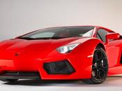 Lamborghini Aventador: primi video della super sportiva italiana. VIDEO