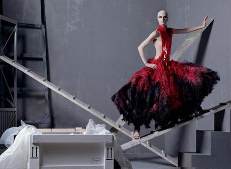 Alexander McQueen, Savage Beauty: apre oggi la mostra al Metropolitan Museum