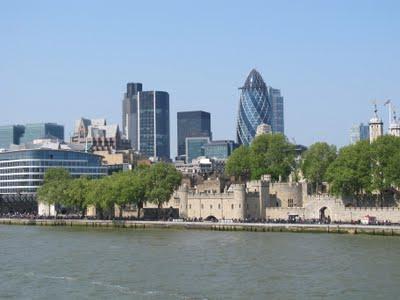 London Eye..