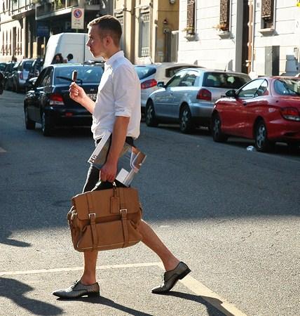 una semplice camicia bianca