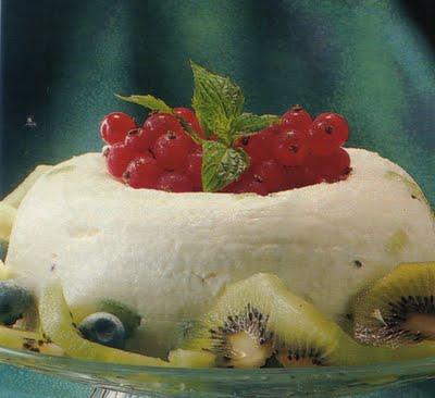 Ciambella di panna e kiwi.