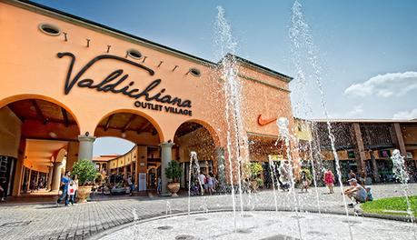 5 OUTLET VILLAGE DOVE CERCARE L’AFFARE E TORNARE A CASA APPAGATI Valdichianan Village