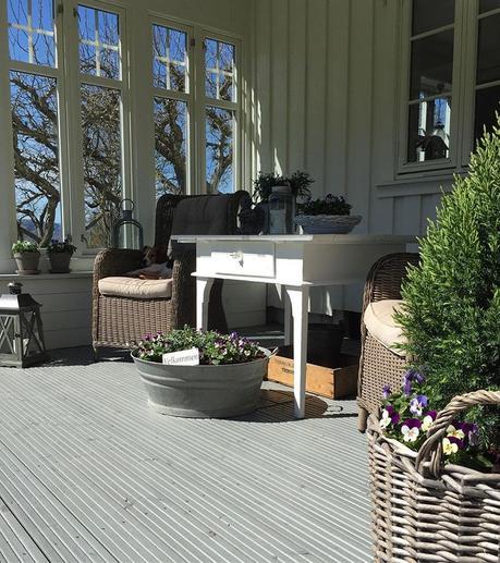 Vintage Nordic per una bella casa norvegese Sletten 13. Mai 2017~ en deilig smak av sommerHa en fin lørdag ************************************** Summerfeeling todayHave a nice Saturday