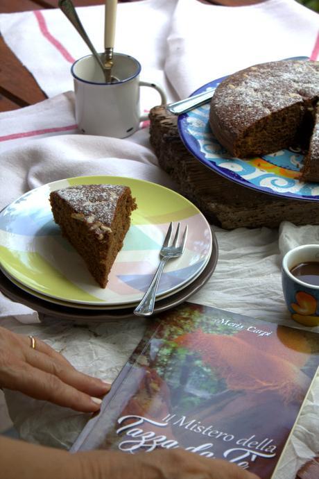 Torta al caffè e pinoli e … Amelia sbarca alla Trattoria “La Zucca Gialla” di Cesenatico Torta al caffè e pinoli e … Amelia sbarca alla Trattoria “La Zucca Gialla” di Cesenatico