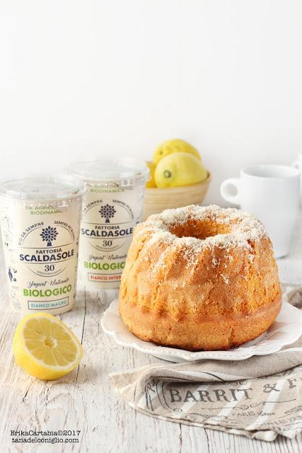 Torta allo yogurt con cocco e limone Torta allo yogurt con cocco e limone