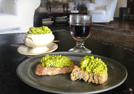 Pesto di piselli con menta e basilico Pesto di piselli con menta e basilico