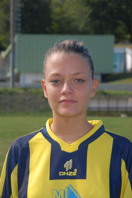 il calcio femminile in Italia e la parità salariale Silvia Provvedi, centrocampista e fidanzata con Fabrizio Corona