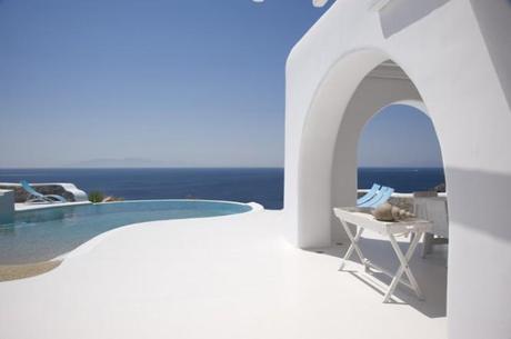 luxury-retreat-pool-665x442 Room porn #19: Villa a Mykonos