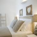 greek-honeymoon-bedroom-665x442 greek-honeymoon-bedroom-665x442