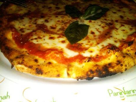 Paninfarinah pizza