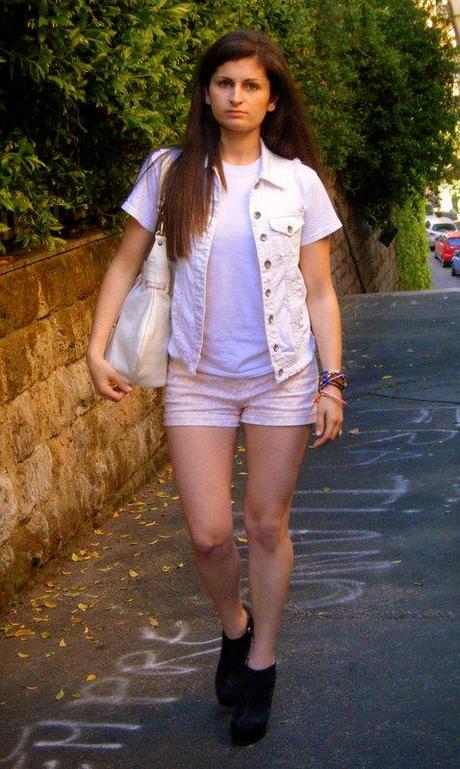 Outfit: White and Light Pink