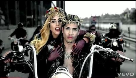 Judas: tutti i look di Lady Gaga