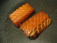 Salmone Teriyaki con Asparagi e Melograno