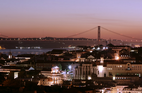 Passionale, malinconica, sensuale, è la città della luce. Scalo a Lisbona.