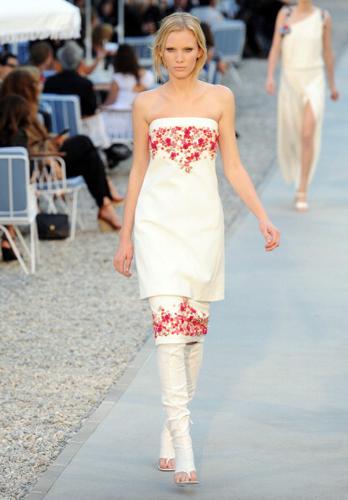 Chanel Cruise 2011/2012