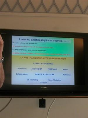 Seminario “I CAMBIAMENTI DEL MERCATO TURISTICO” a Cerreto Guidi: al ritmo di beta perpetuo!