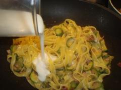 Tagliatelle con Zucchine e crema al Parmigiano