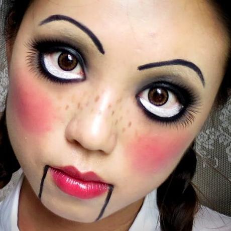 Halloween Make Up: quattro idee da realizzare con i prodotti di tutti i giorni Halloween Make Up: quattro idee da realizzare con i prodotti di tutti i giorni 7