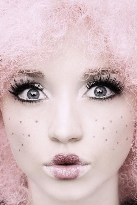 Halloween Make Up: quattro idee da realizzare con i prodotti di tutti i giorni Halloween Make Up: quattro idee da realizzare con i prodotti di tutti i giorni 8