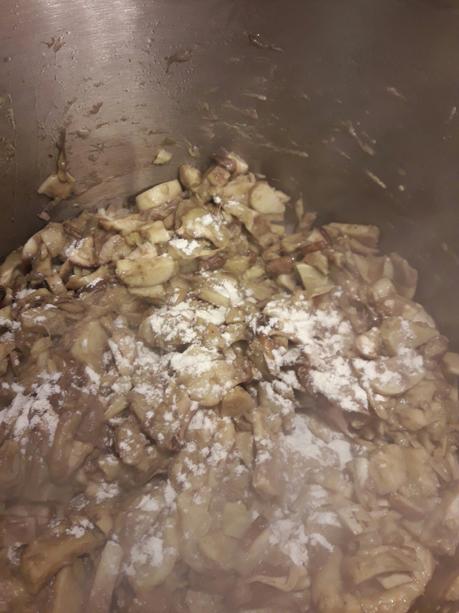 Zuppa di porcini Zuppa di porcini