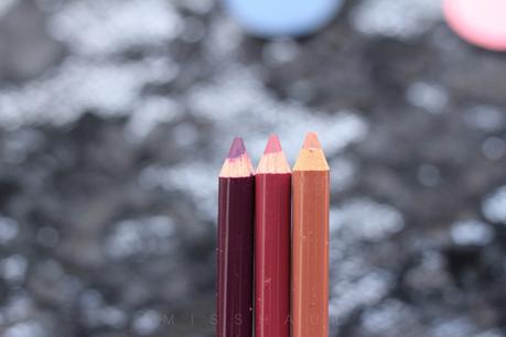 NEVE COSMETICS | Neogothic Collection - Swatch e Analisi Armocromatica NEVE COSMETICS | Neogothic Collection - Swatch e Analisi Armocromatica