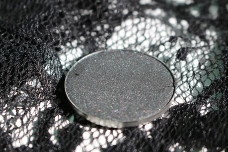 NEVE COSMETICS | Neogothic Collection - Swatch e Analisi Armocromatica NEVE COSMETICS | Neogothic Collection - Swatch e Analisi Armocromatica