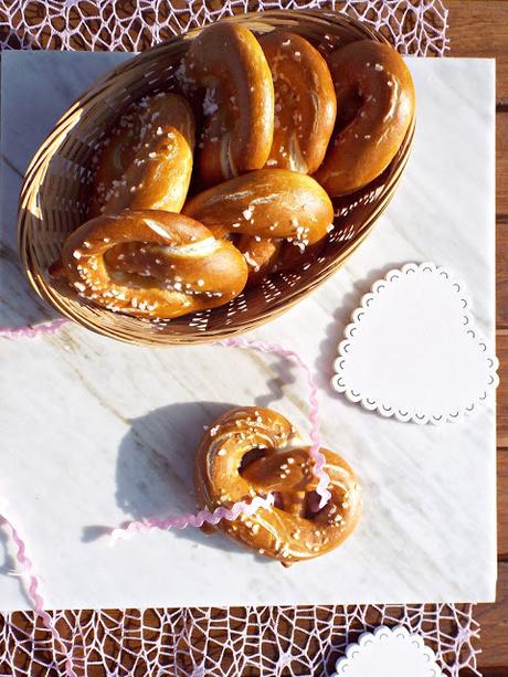 Bretzel con lievito madre Bretzel con lievito madre