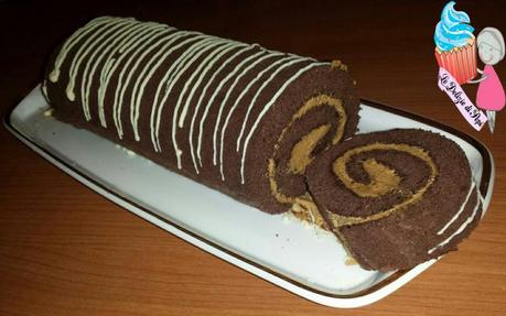 Rotolo al cacao con crema al mascarpone e caffè rotolo al cacao con crema al mascarpone e caffè
