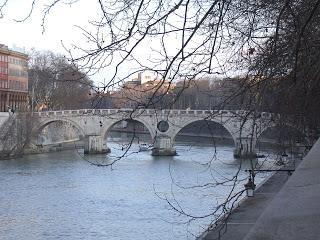 I quattro ponti di Roma in un tempo che non c’è più I quattro ponti di Roma in un tempo che non c’è più