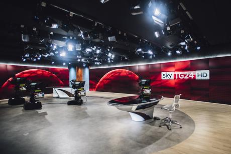 Sky TG24 dal 30 Ottobre si rinnova. Avanguardia tecnologica e innovazione del linguaggio Sky TG24 dal 30 Ottobre si rinnova. Avanguardia tecnologica e innovazione del linguaggio